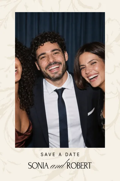 Preview of the Cream Arabesques photo booth template
