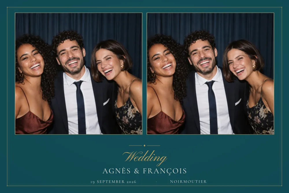 Preview of the Deep Teal & Gold photo booth template in 6×4 landscape print