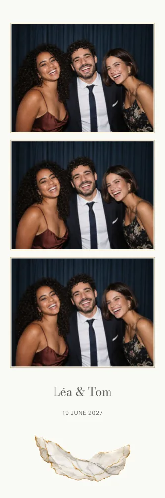 Preview of the Marble & Gold photo booth template in 5×15 strip (2×6 inches)