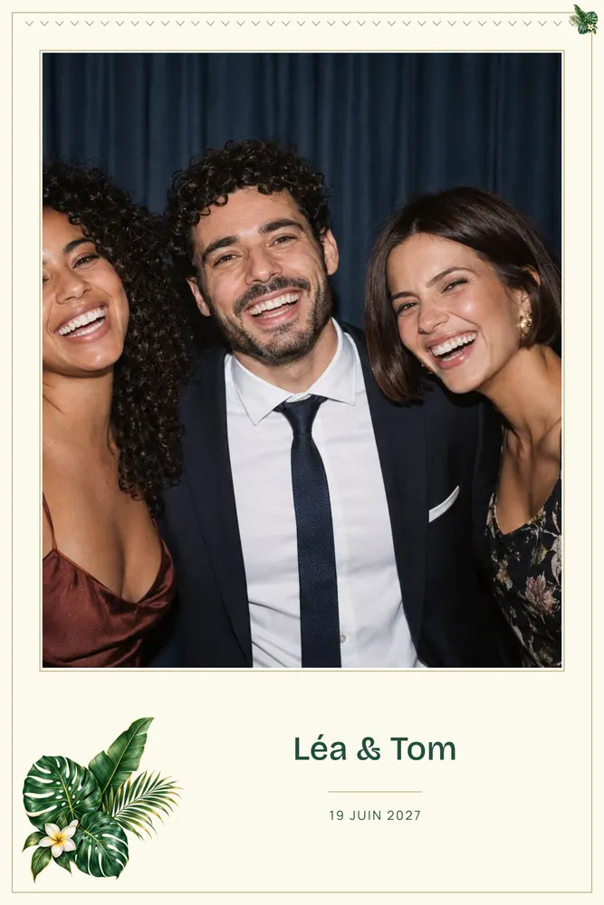 Aperçu du modèle Île Tropicale en 10×15 portrait, avec une photo d’exemple